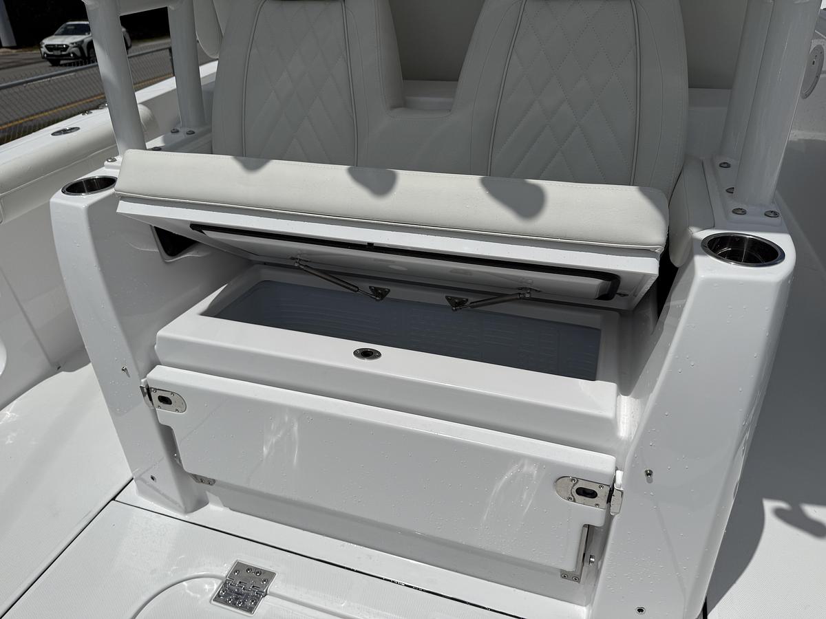 2027 Everglades 335 Center Console