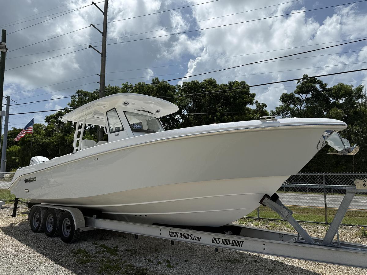 2027 Everglades 335 Center Console