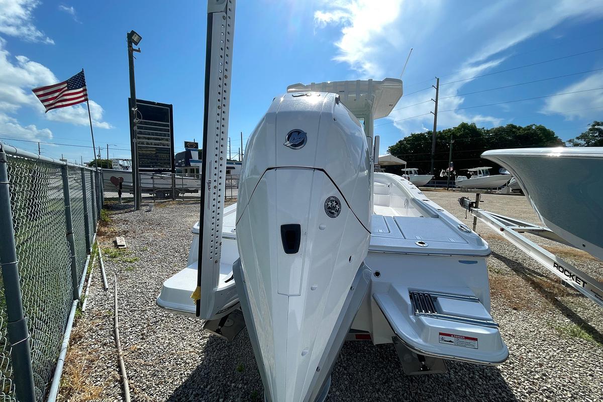 2026 Blackfin 242 HB
