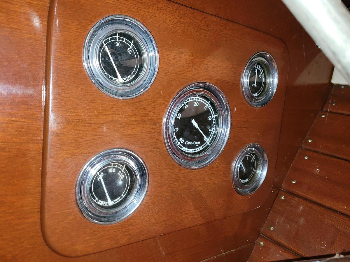 Used 1953 Chris-Craft HOLIDAY 24