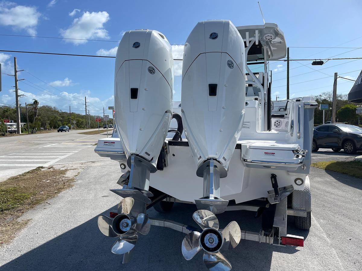 2025 Blackfin 302 CC