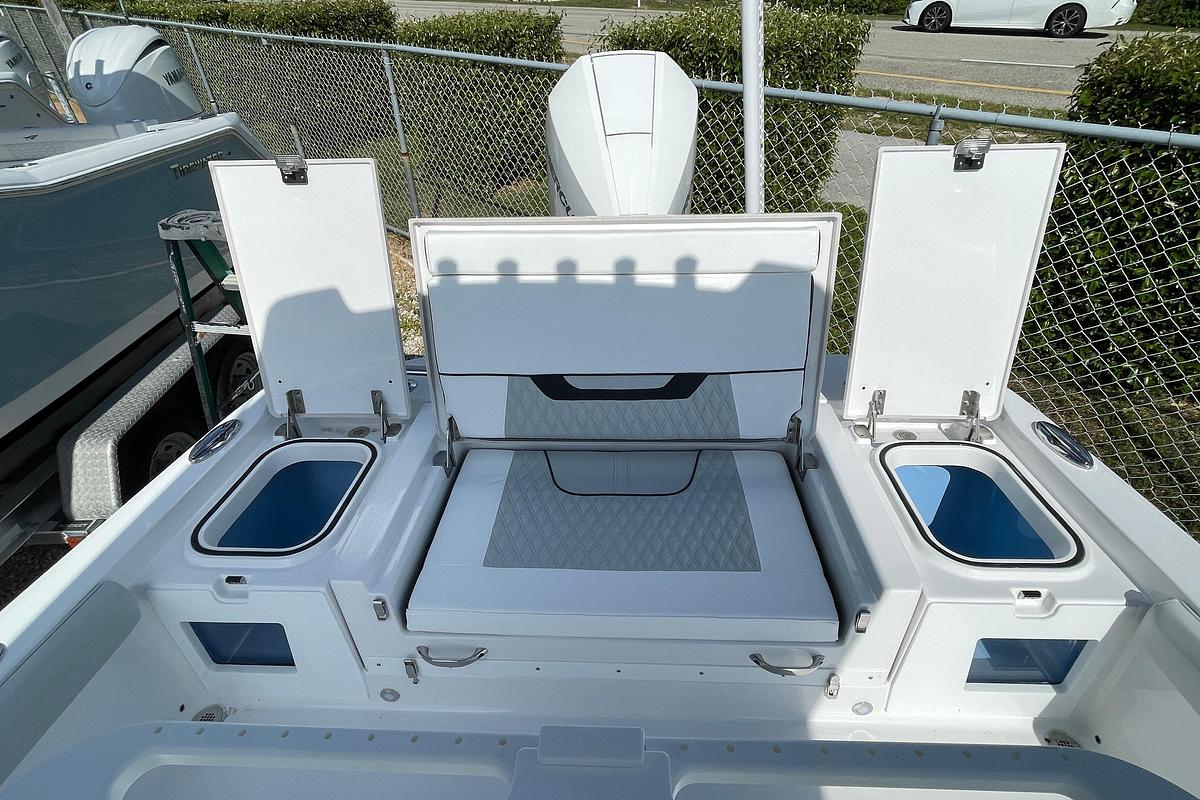 2026 Blackfin 242 HB