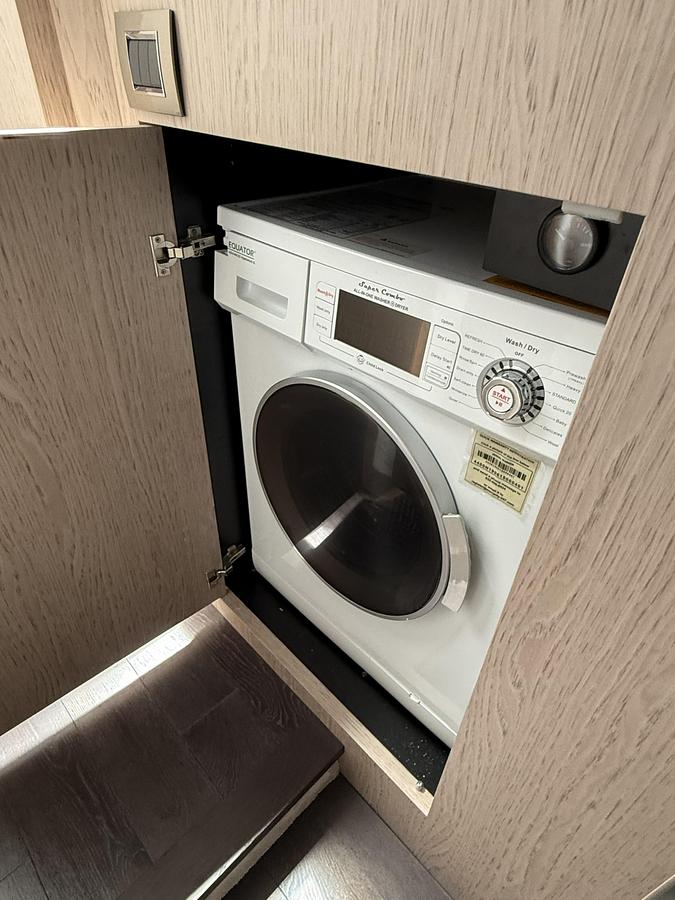 Used 2019 Cranchi E52 S