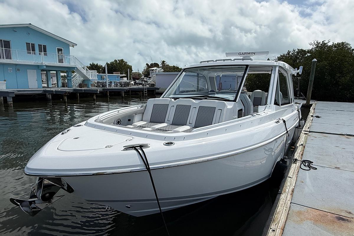 2026 Everglades 367CX