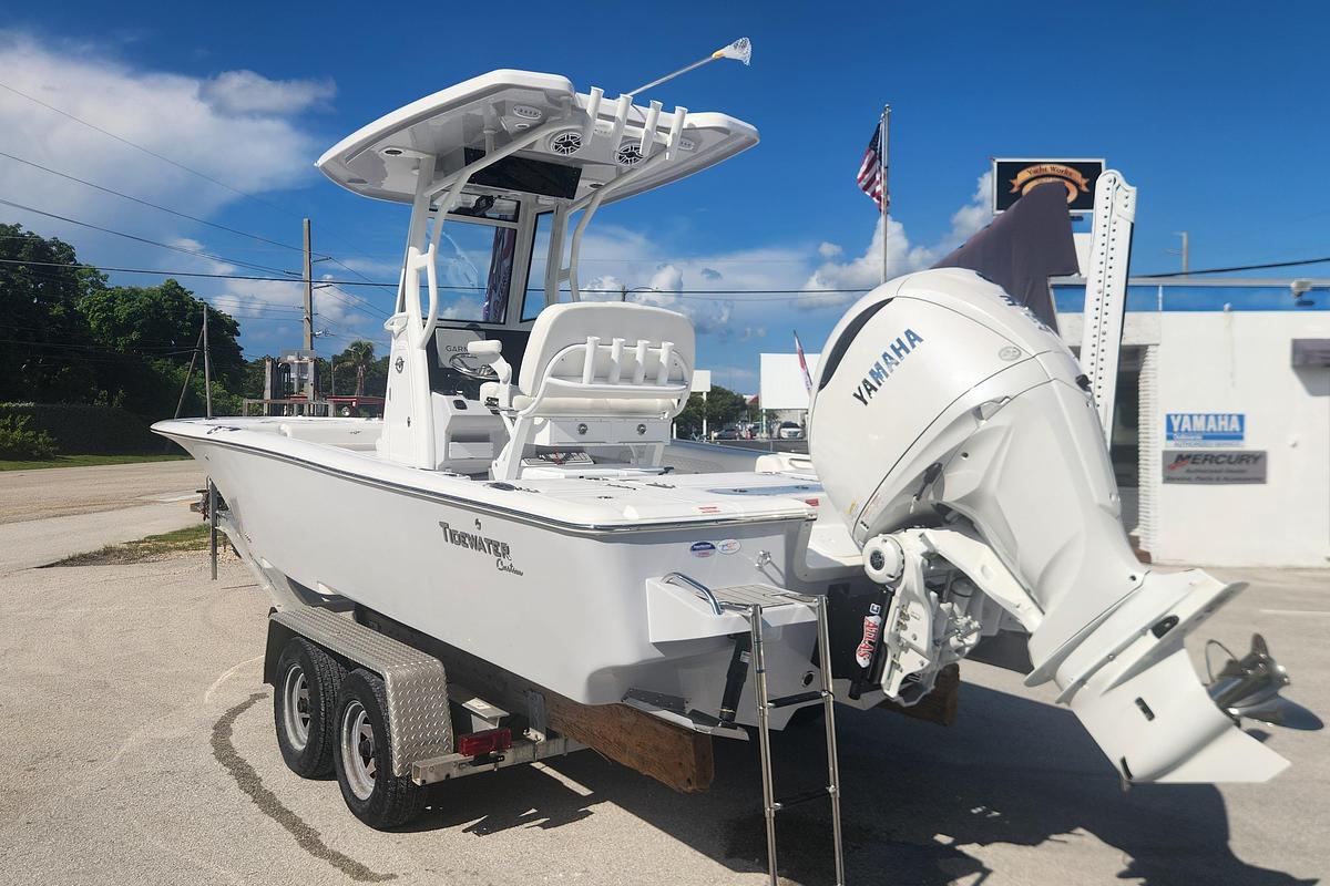 2026 Tidewater 2500 Carolina Bay