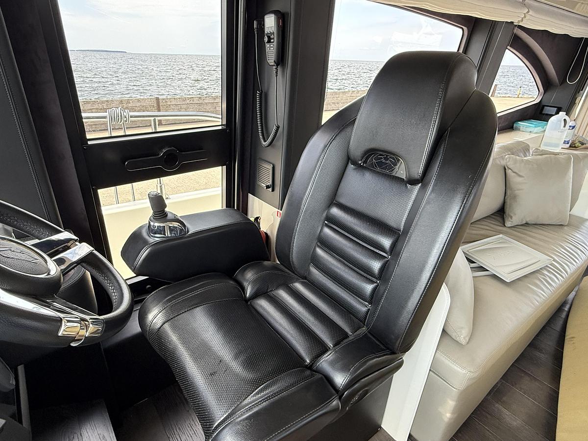 Used 2019 Cranchi E52 S