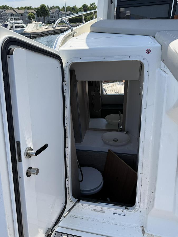 Used 2019 Cranchi E52 S