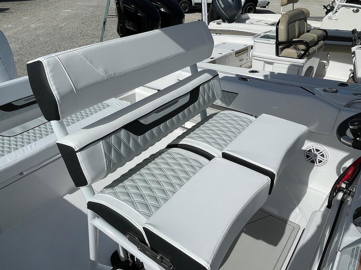 2025 Blackfin 222 CC