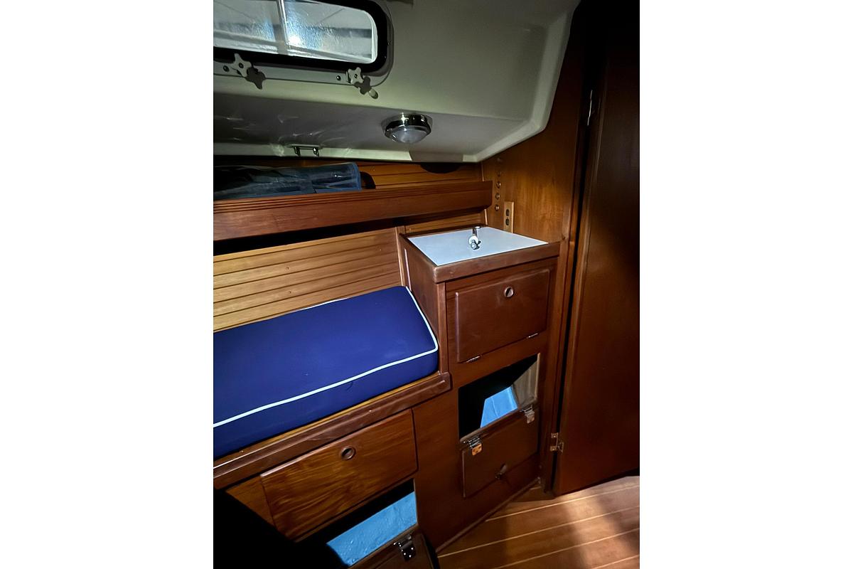 Used 1986 Sabre 34 MK II