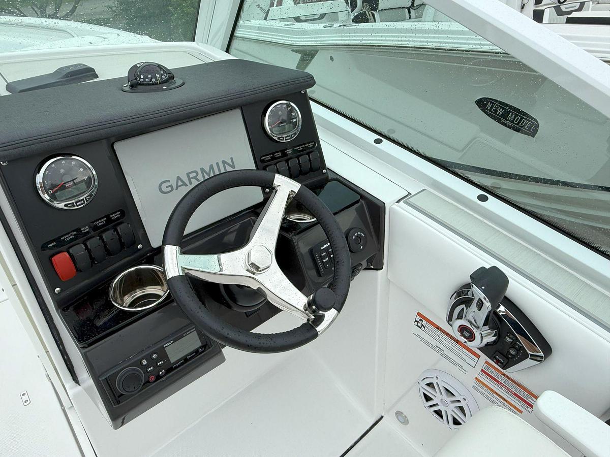 2026 Blackfin 232 DC