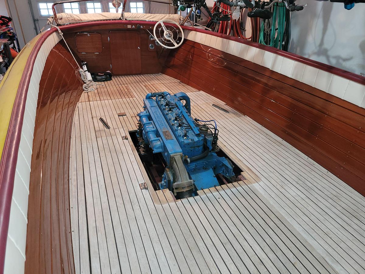 Used 1953 Chris-Craft HOLIDAY 24