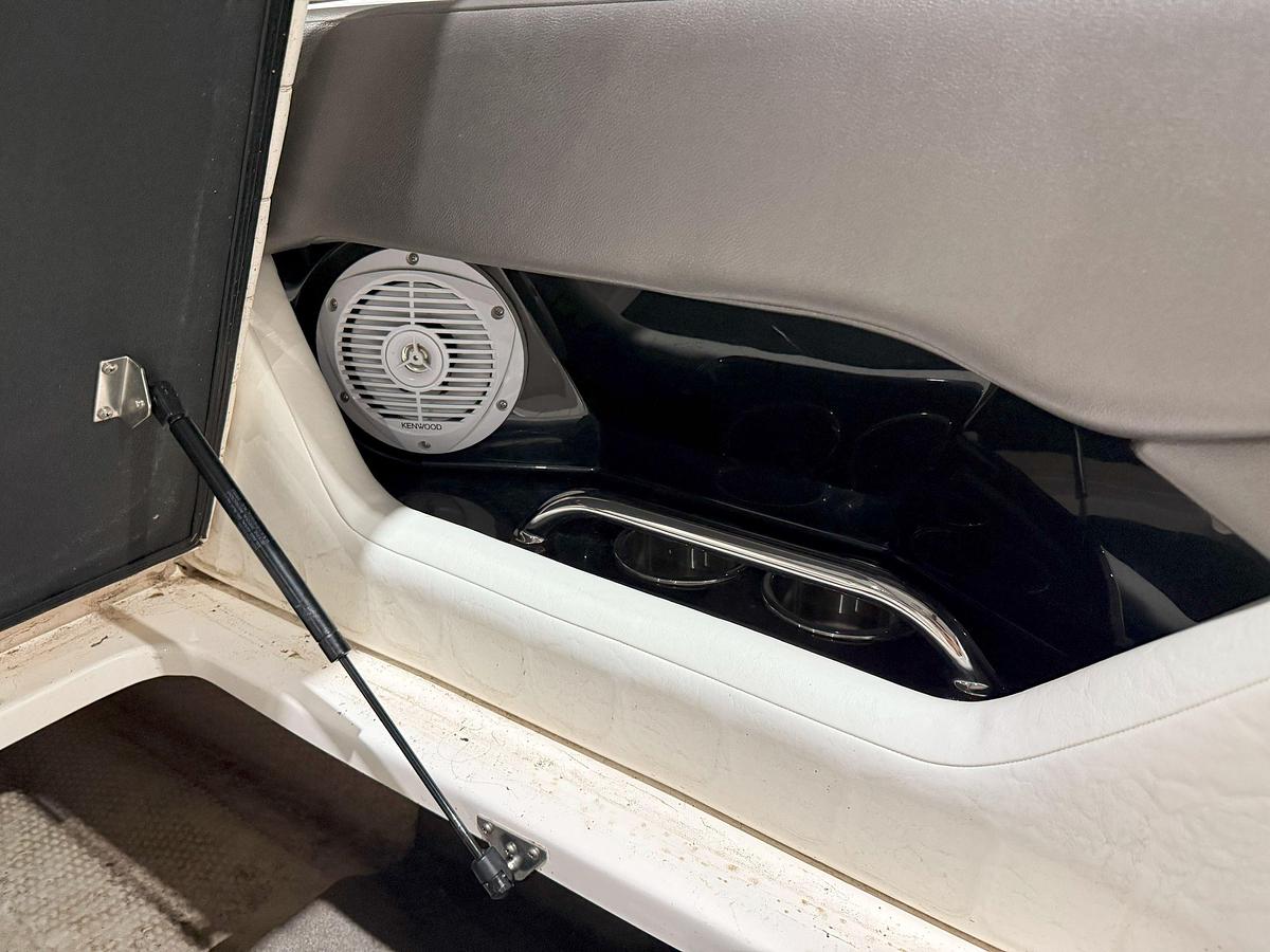 Used 2008 Regal 2000 Bowrider