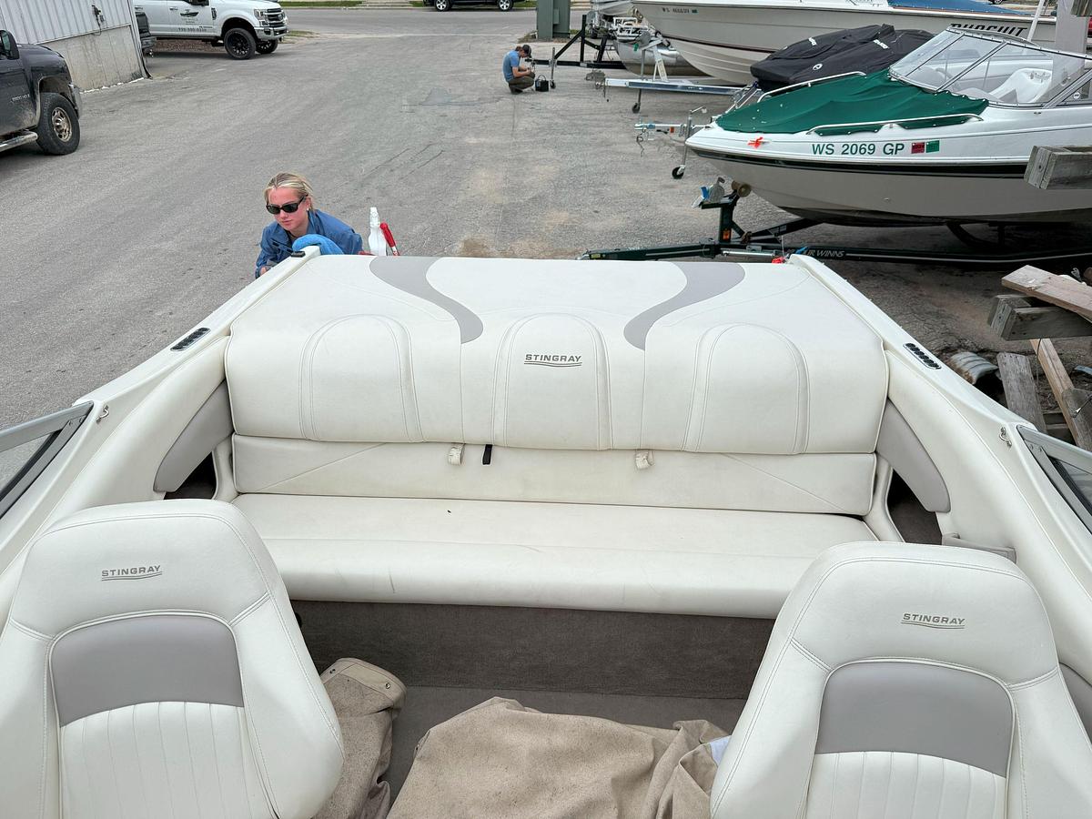 Used 2003 Stingray 200 LX