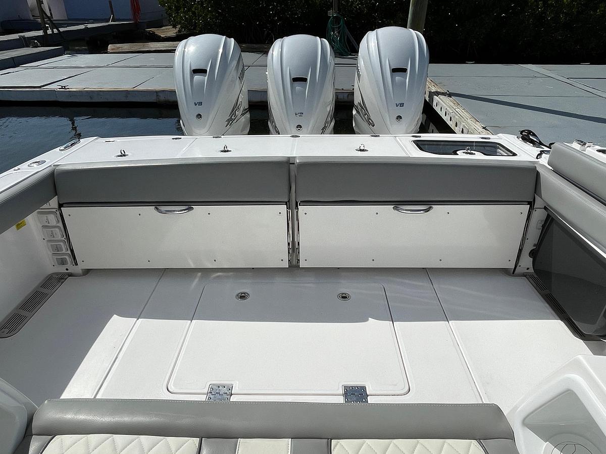 Used 2021 Everglades 395 Center Console