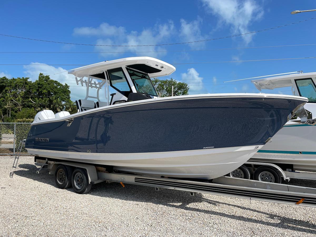 2025 Blackfin 272 CC