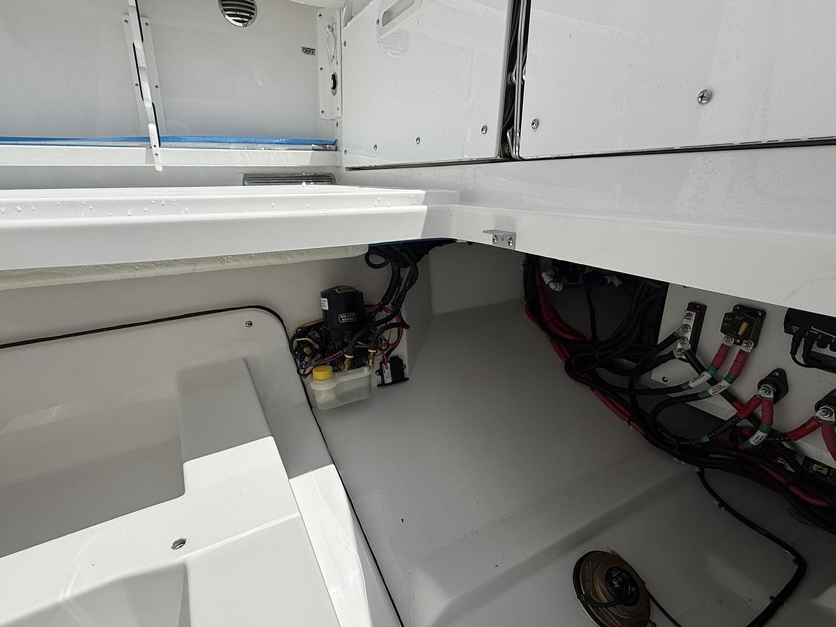 2027 Everglades 335 Center Console