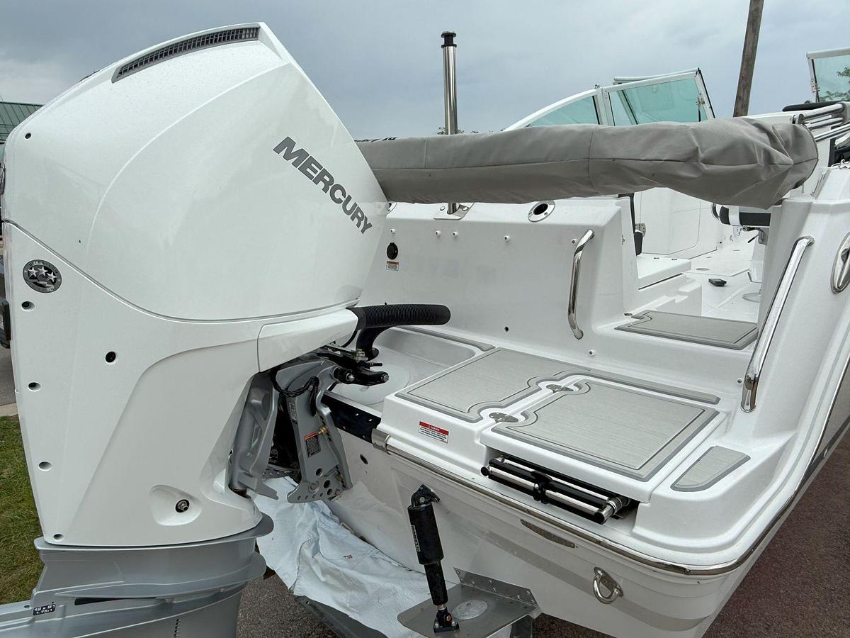 2026 Blackfin 232 DC