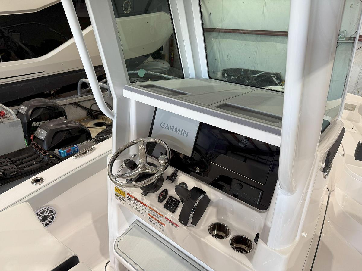 2026 Blackfin 242 HB