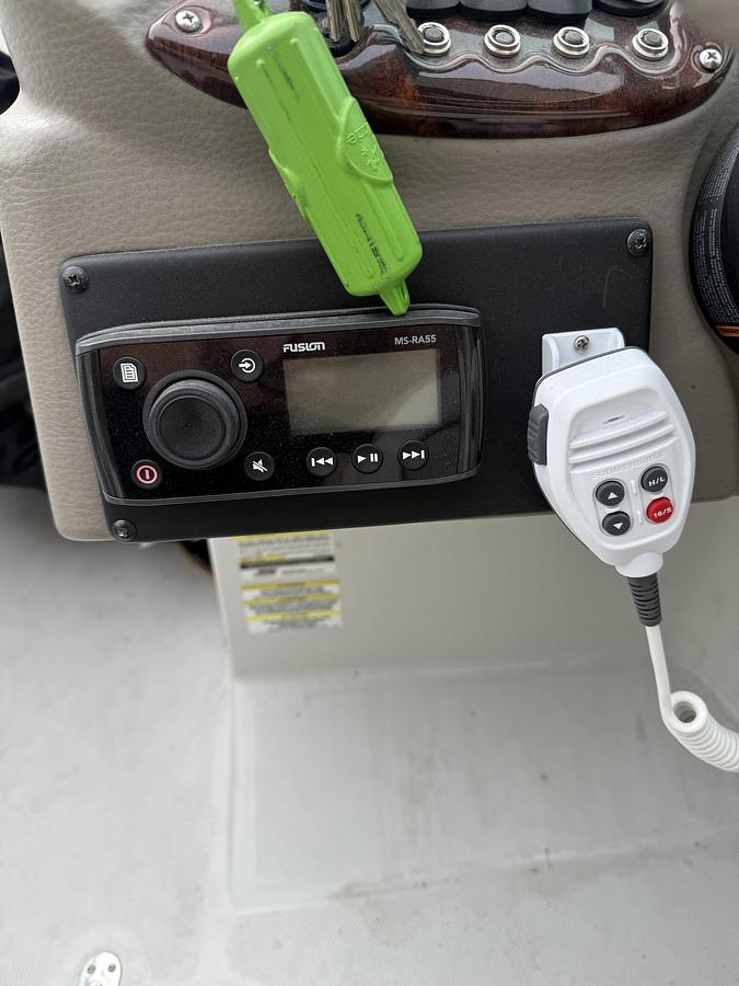 Used 2015 Crownline Eclipse E2 XS