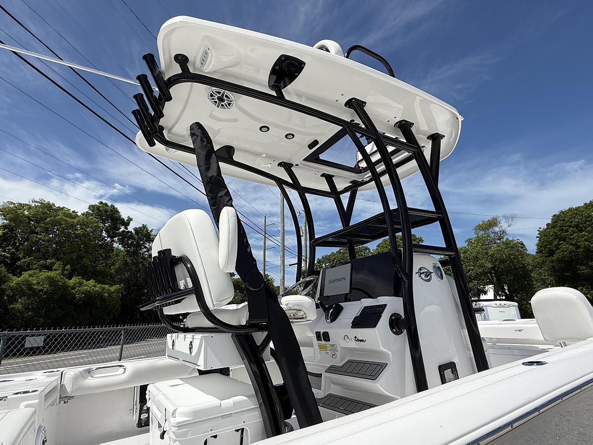 Tidewater 2500 Carolina Bay