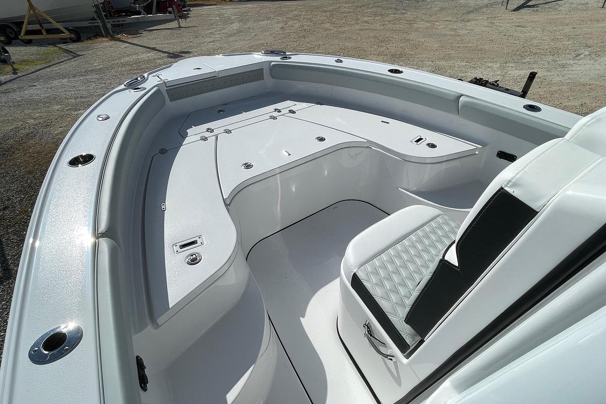 2026 Blackfin 242 HB