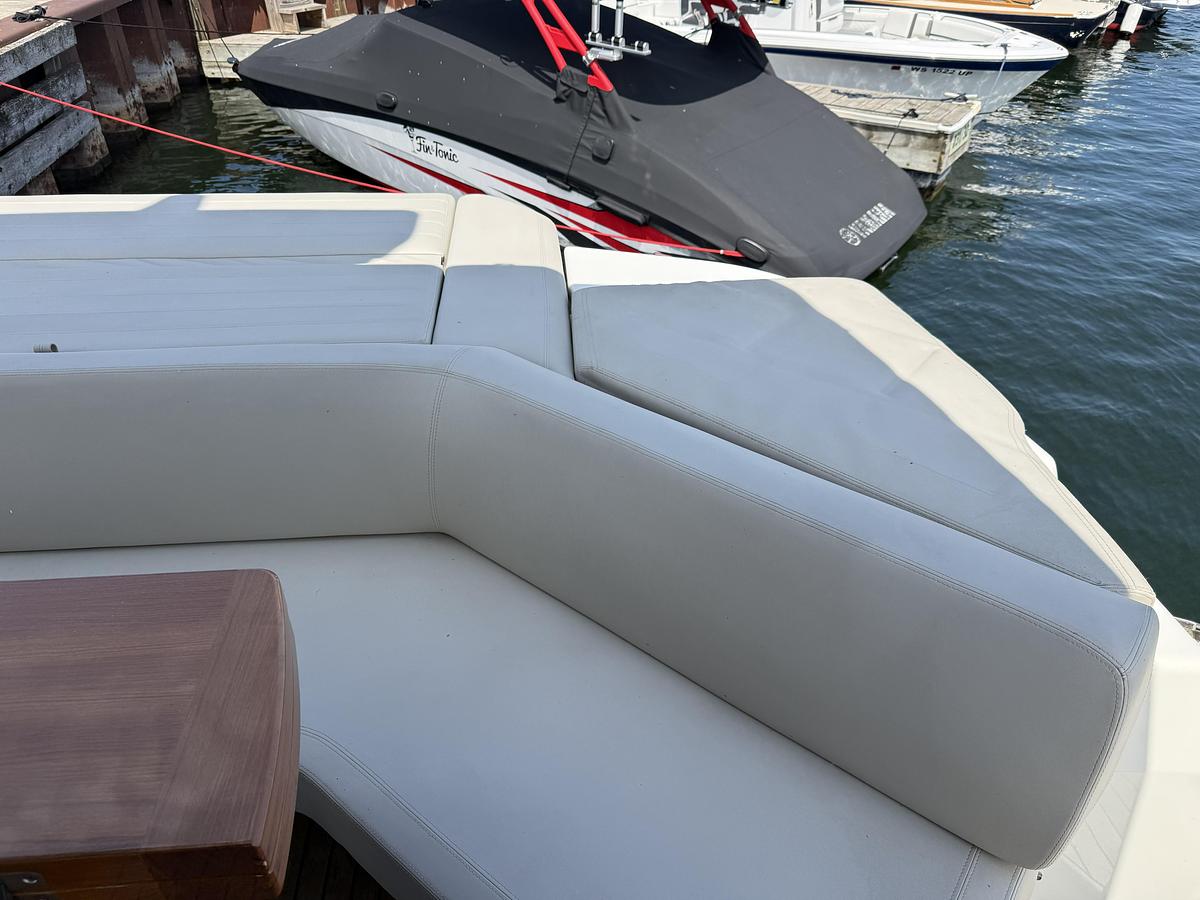 Used 2019 Cranchi E52 S