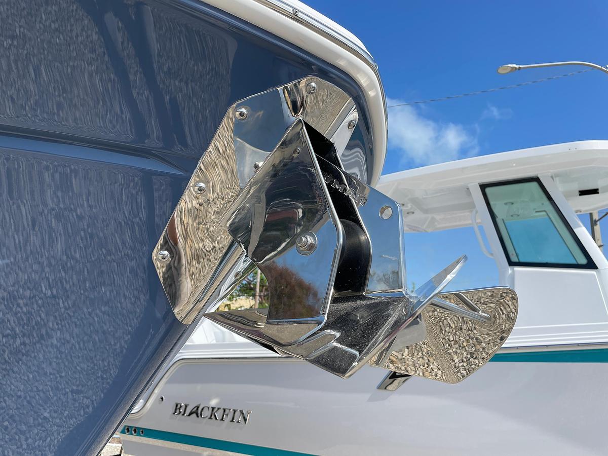 2025 Blackfin 272 CC