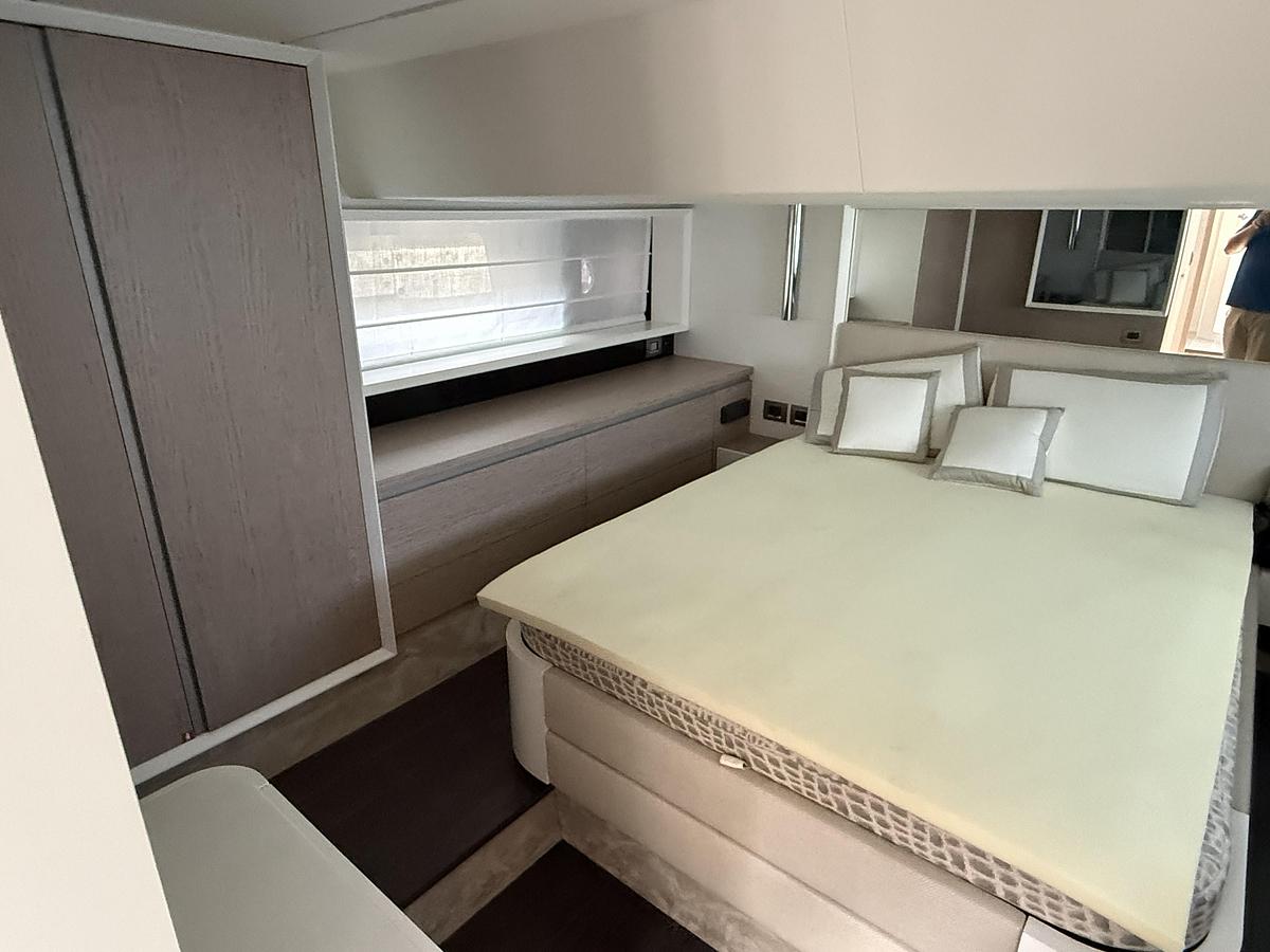 Used 2019 Cranchi E52 S