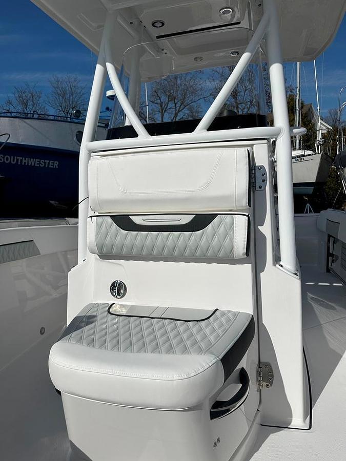 2024 Blackfin 222 CC