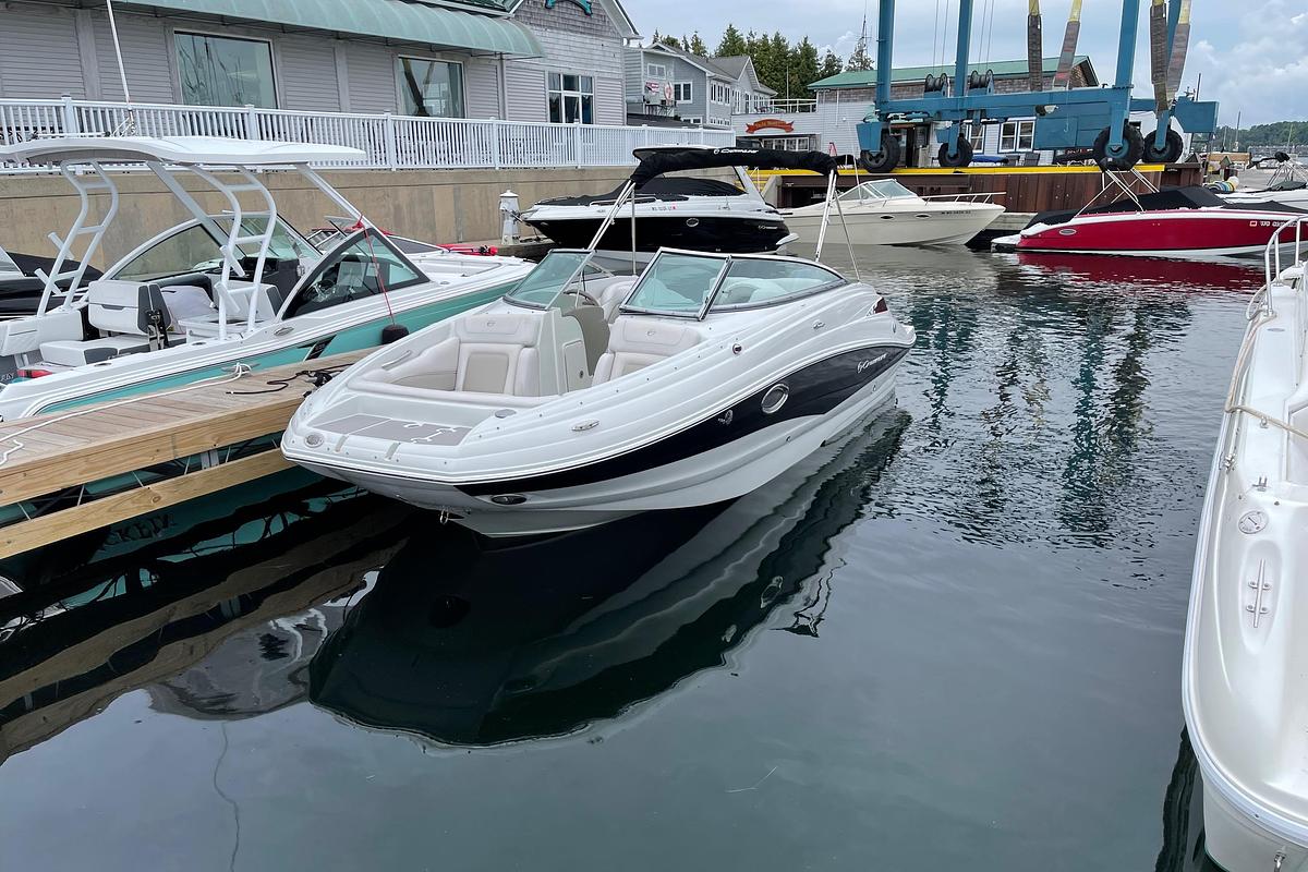 Used 2015 Crownline Eclipse E2 XS