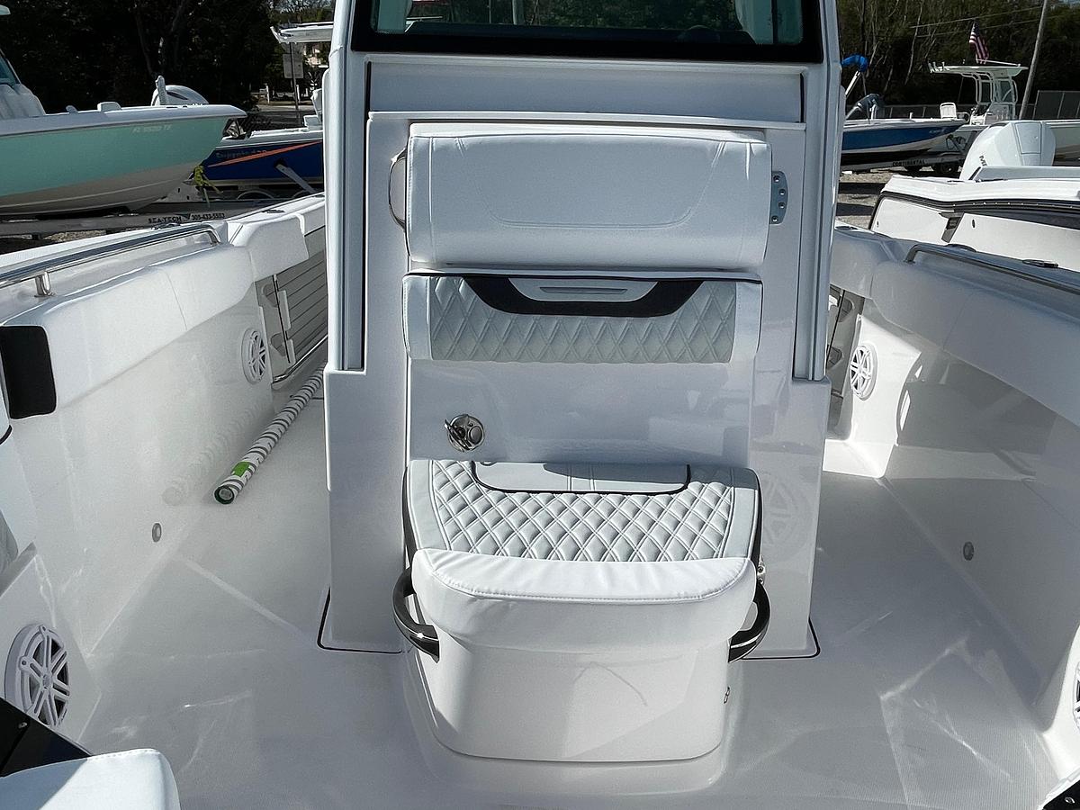 2025 Blackfin 252 CC