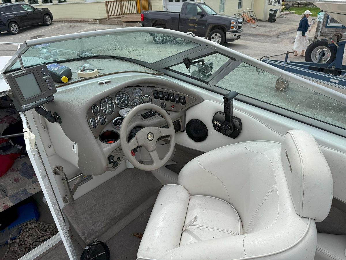 Used 1999 Crownline 225BR