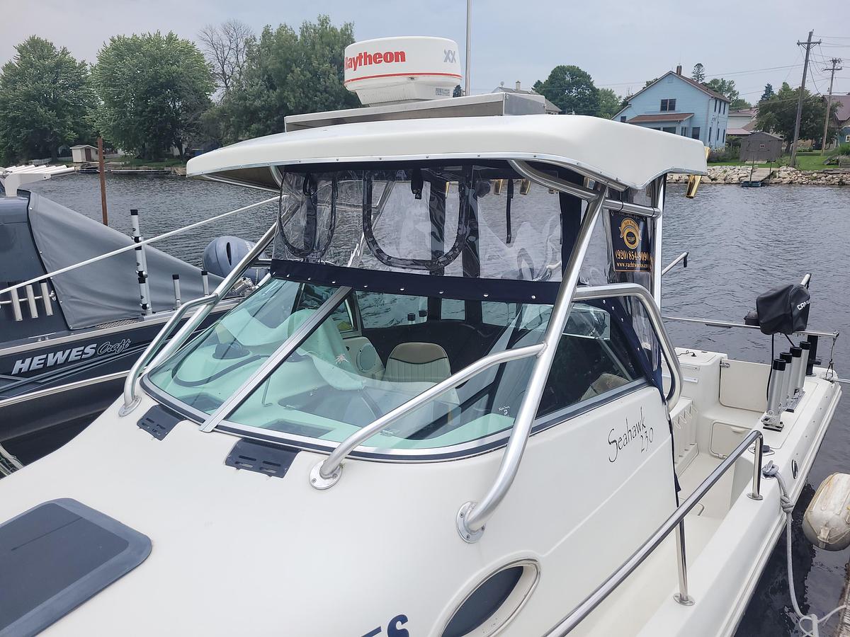 Used 2003 Caravelle Sea Hawk 230 Walk Around OB