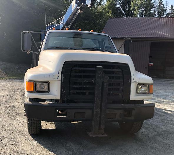 Used 1983 Smeal 10T Pump Hoist Rig