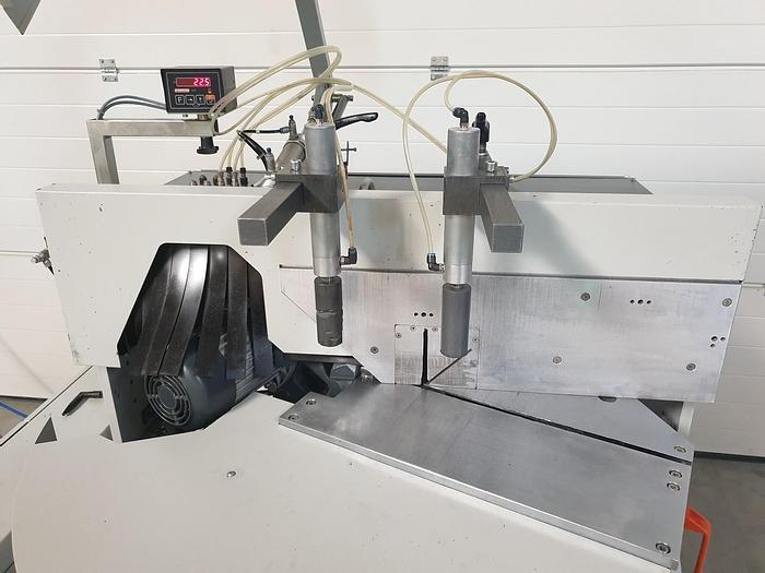 Gebraucht Aluminiumsäge Elumatec MGS 105