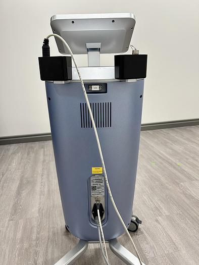 Used 2020 InMode Evoke/Emface w/ all applicators