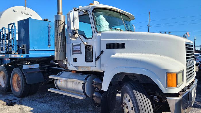 Used 2008 EMI Nitrogen Pump Trailer