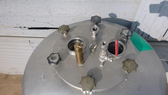 Used Tank, 92 Gallon, S/st, 28" X 30", Jkt, DT/DB, F #S743589