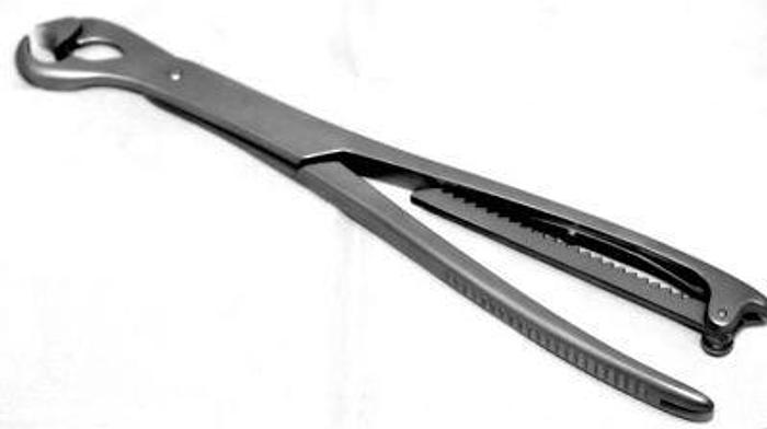 Used Forceps Bone Holding Lambotte Movable Large Jaw 16mm by 330mm AESCULAP F0162R