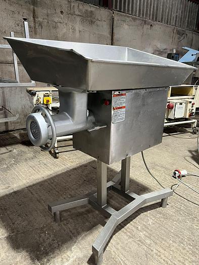 Used Torrey M-32-5 Type 32 mincer