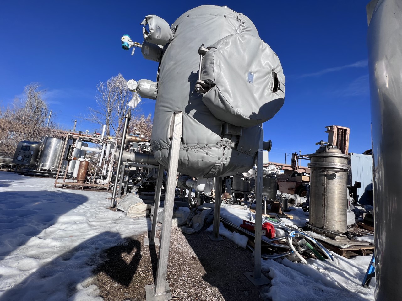 Used INSULATED PRESSURE VESSEL