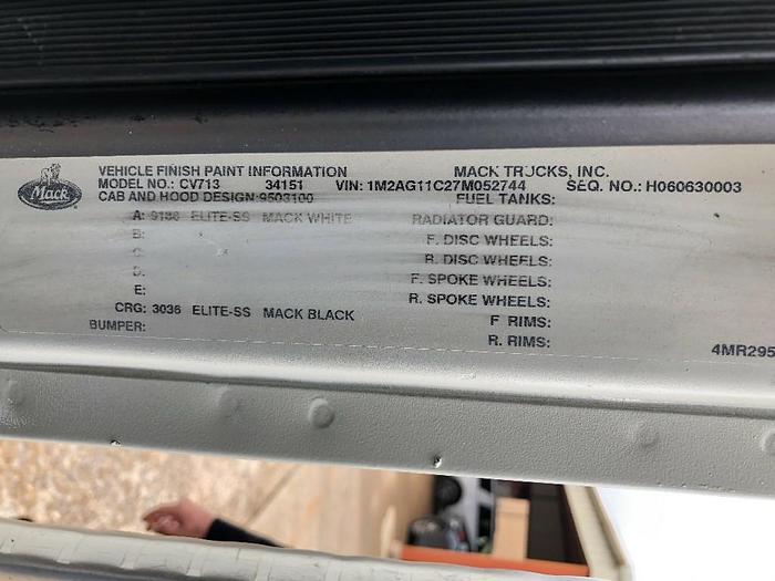 Used 2007 Mack CV713