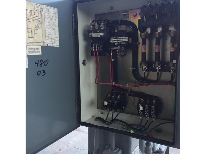 Used Hammond Mdl. V-8W-D Belt Grinder