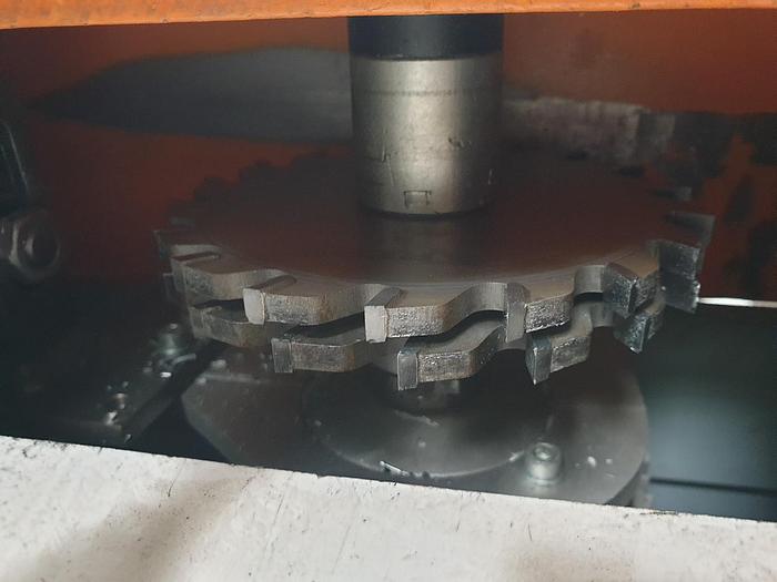 Gebraucht Ausklinkfräse MLA AKF F 3208