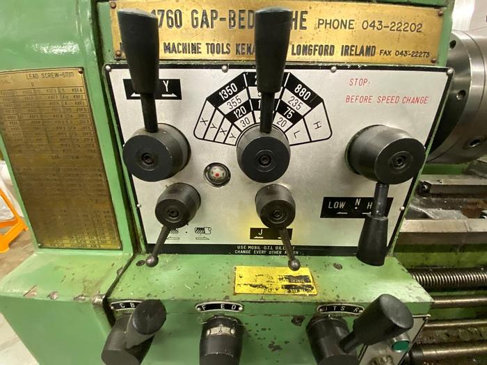 Used YMT(Yunnan Machine Tools) CY - S1760G Gap Bed Manual Center Lathe