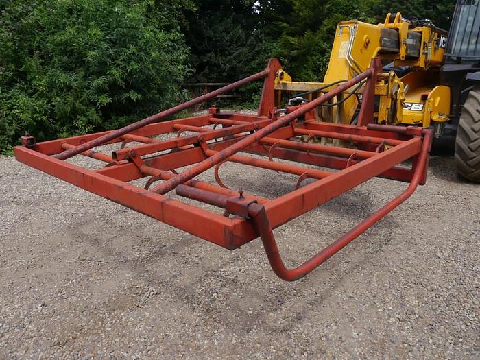 Used Browns Flat 8 Bale Grab