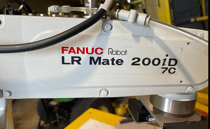 Used 2014 FANUC LR MATE 200iD/7C