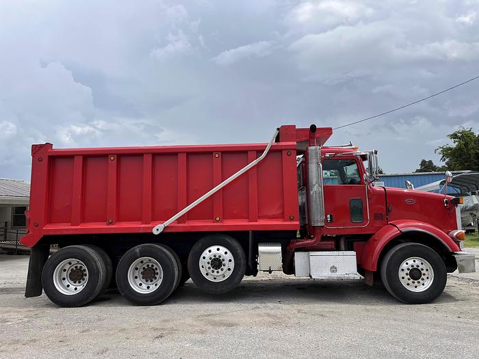 Used 2011 PETERBILT 365 Tri-Axle Dump Truck #5595