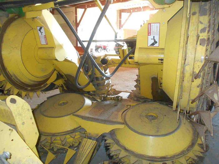 Used John Deere 678 Rotary Header