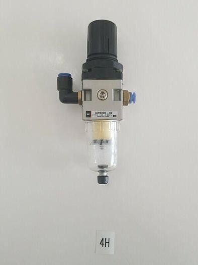 Used *USED* AW2000-02 SMC Air Filter Regulator w/ Water Moisture Trap + Fast Shipping